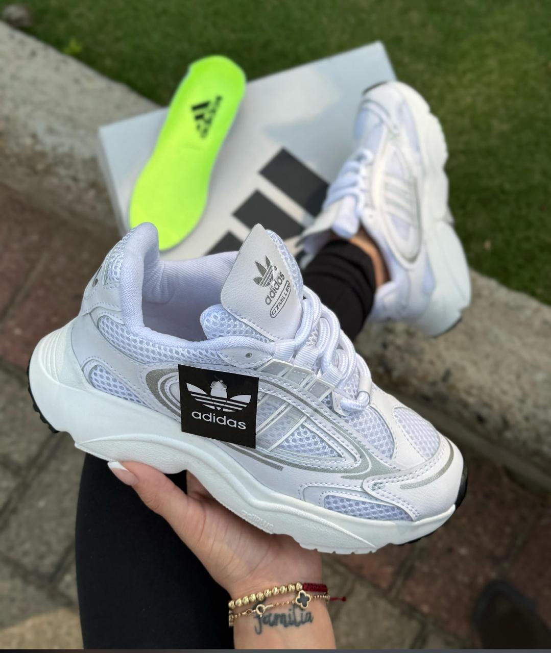 Tenis Adidas Ozmillen Deportivos Dama